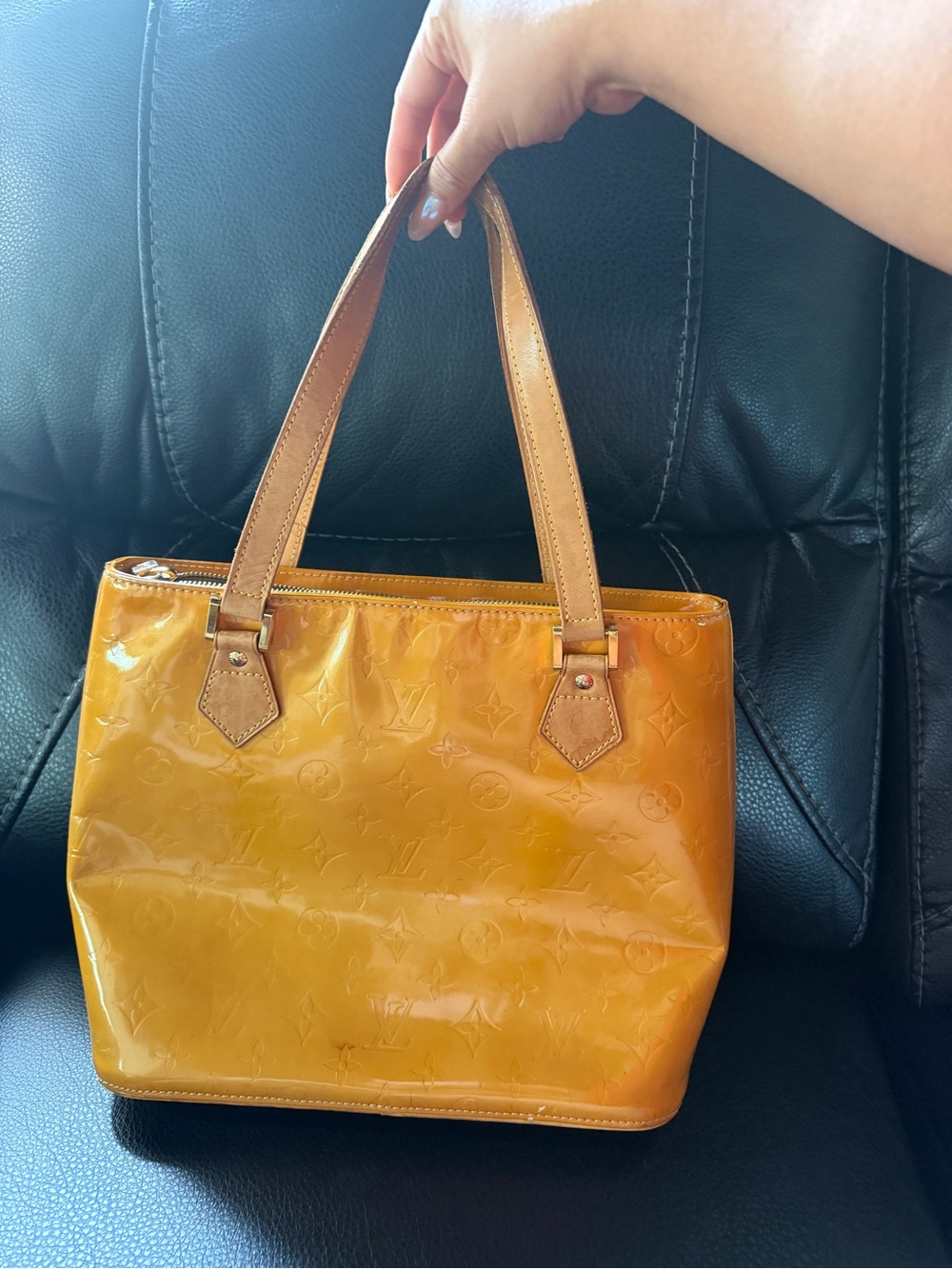 Louis Vuitton Amber Patent Monogram Tote in Honey Yellow